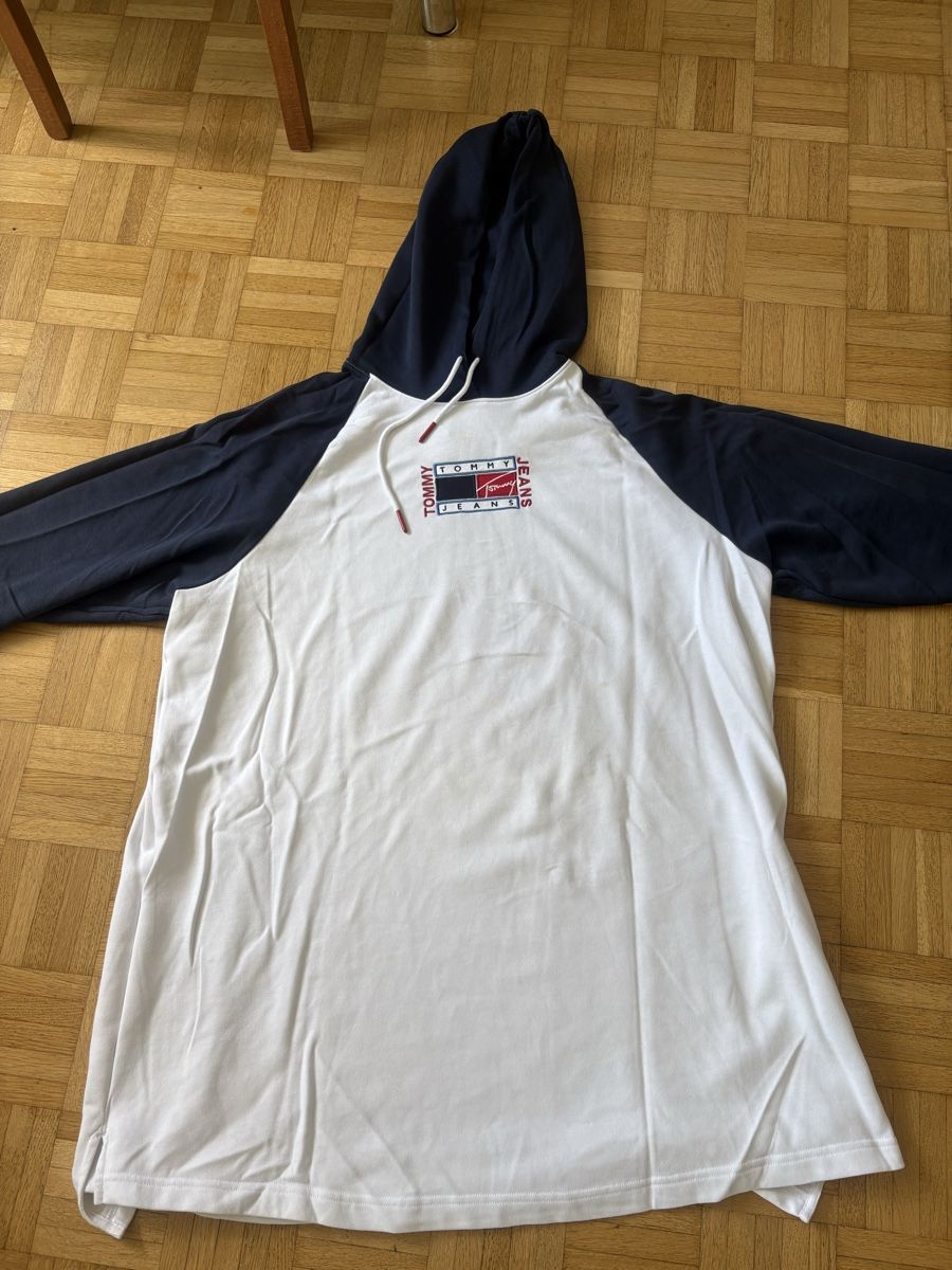 Tommy Hilfiger Vestiti: Tommy Hilfiger Curve Kleid/Longpullover Gr. 1XL – Usato da Frenkendorf venduto da kokira
