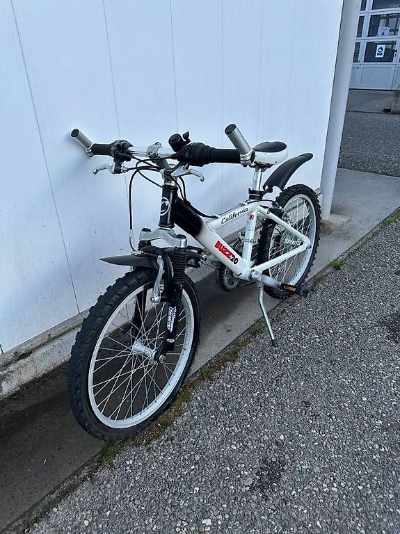 Velos: Vélo blanc California 20" – Gebraucht aus Genève von lua_8czq