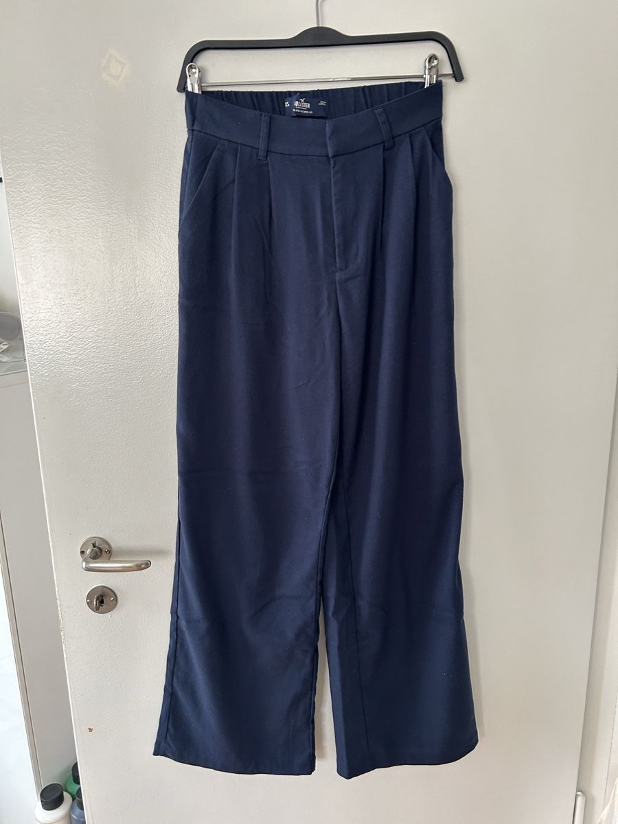 Hollister Pantaloni: Hollister Hosenpacket – Usato da Zürich venduto da del_2dkl 4