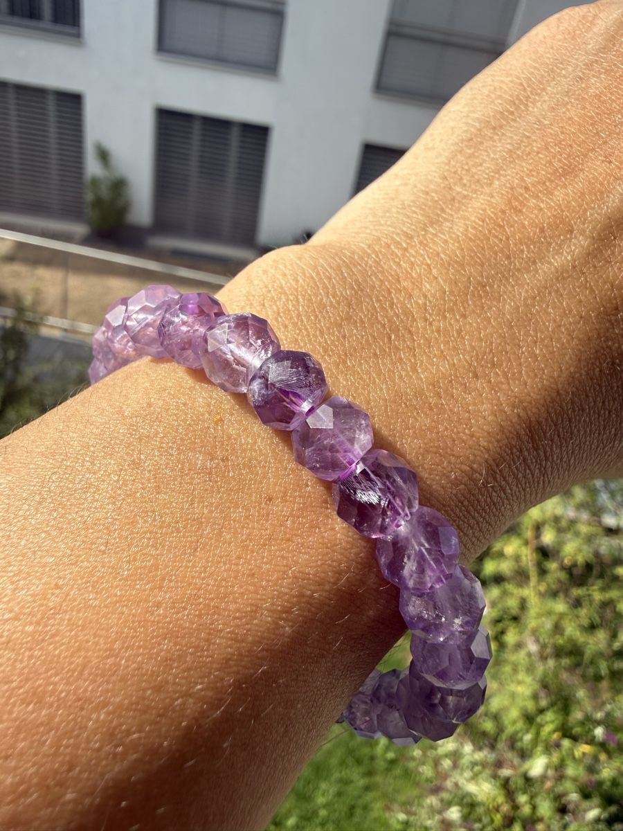 Armbänder & -reifen: Amethyst Armband facettiert 8mm, Echte Edelstein-Perlen – Neu (gemäss Beschreibung) aus Jegenstorf von SteinGlanz 5