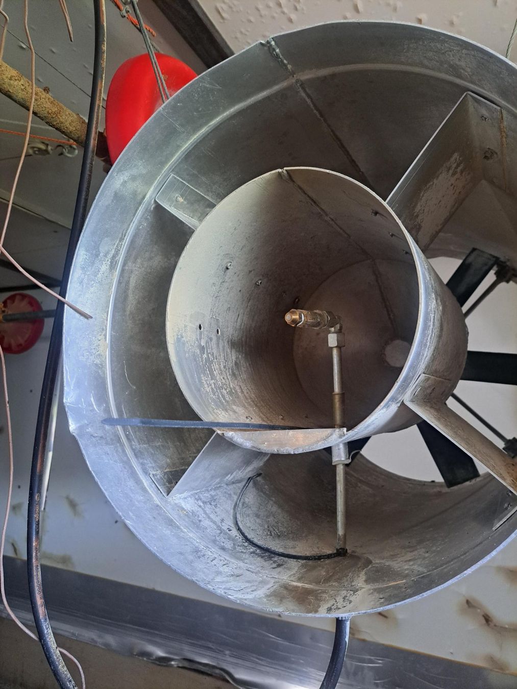 Ventilatori: Umluftventilator  Stall mit Wasservernebelung – Usato da Büren an der Aare venduto da Fridu2