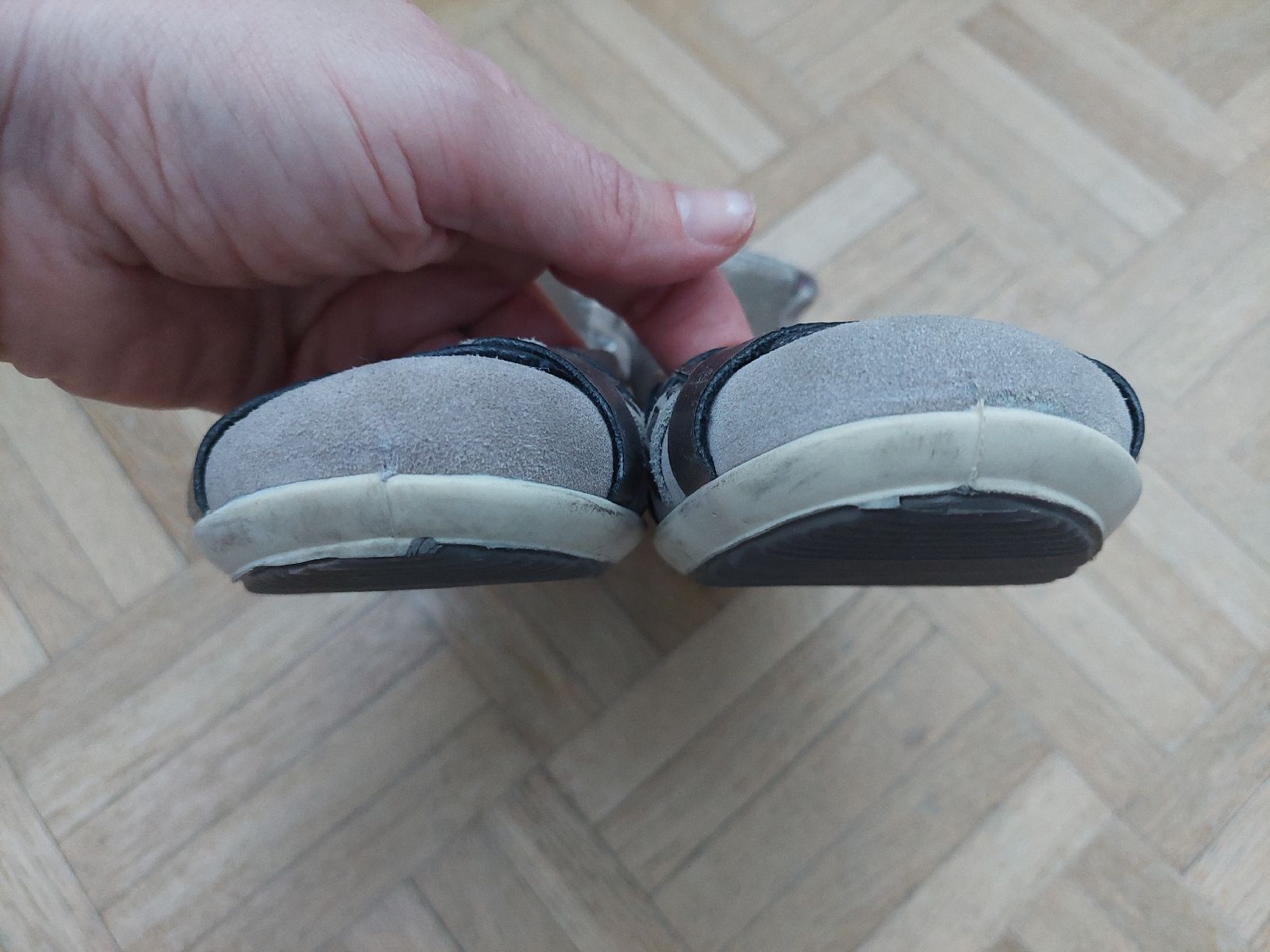 Scarpe per ragazze: Twisty Ballerinas, Grau, Grösse 33 – Usato da Flims Dorf venduto da Truemorish 7