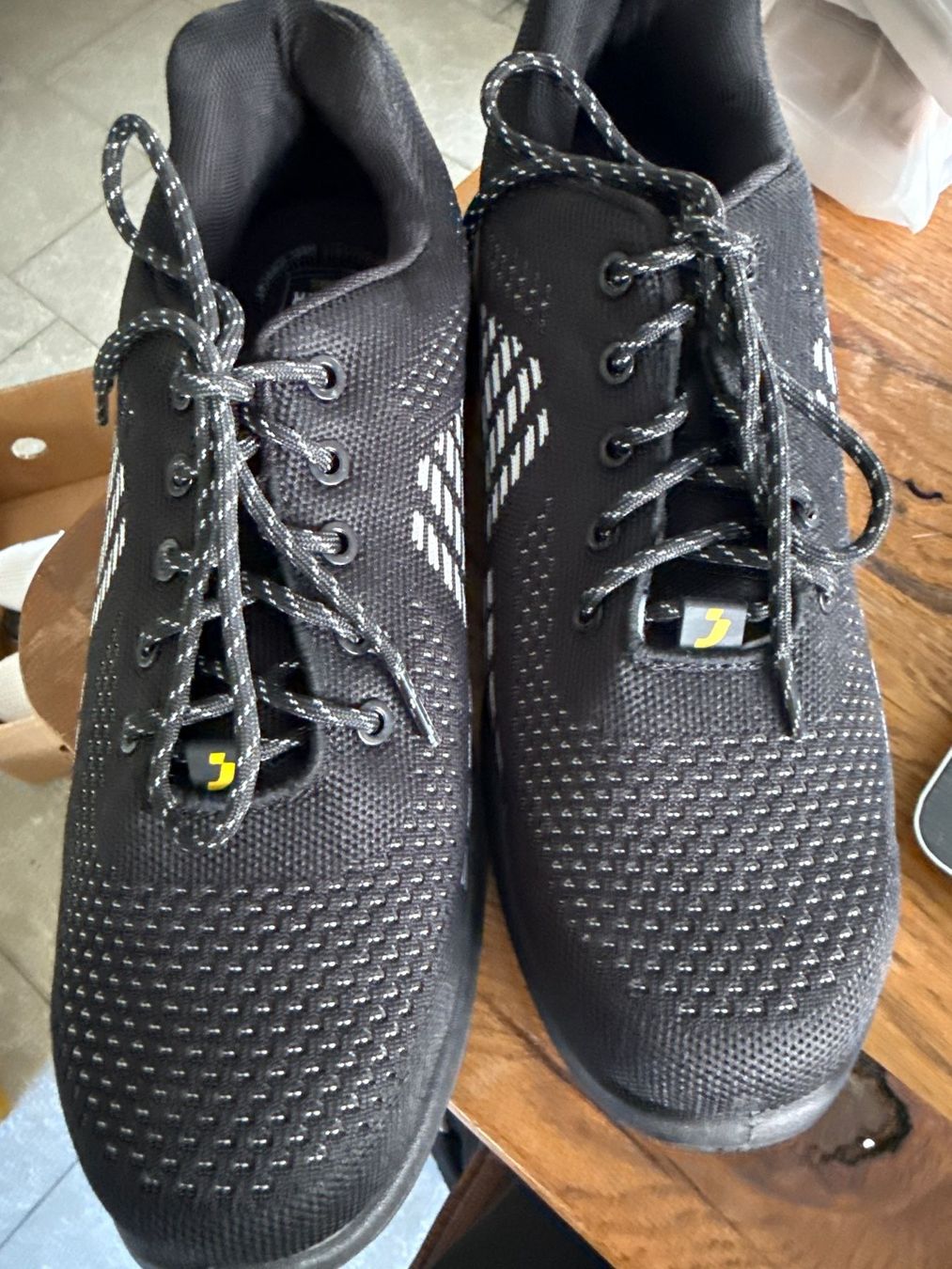 Herrenschuhe: Sicherheitsschuhe: Safety Jogger Works – Neu (gemäss Beschreibung) aus Teufenthal AG von MeineSchatztruhe