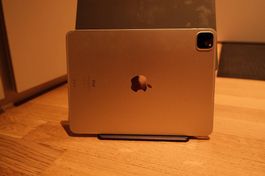 Apple iPad Pro 11" 128GB Cellular Wifi