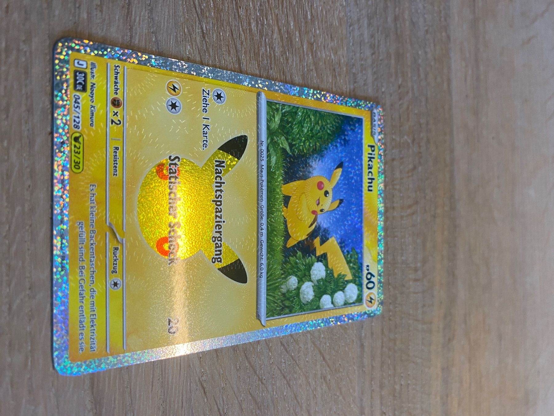 Pokémon Carte collezionabili: Pikachu 30th anniversary 045/128 DE – Usato da Küsnacht ZH venduto da dani.privat