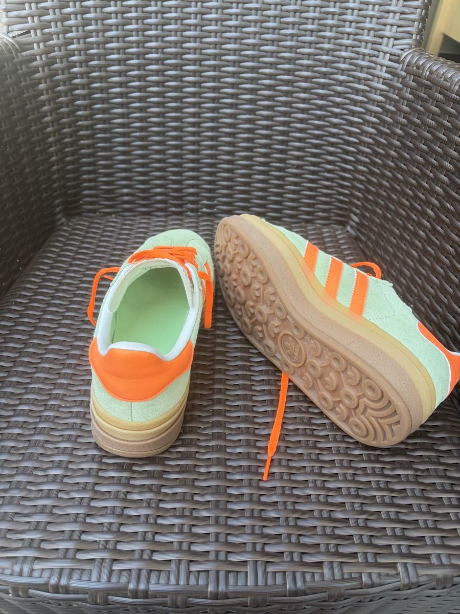 Adidas Scarpe da donna: Adidas Gazelle Sneaker hellgrün Grösse 37  – Usato da Oberiberg venduto da tschalunbiker 2