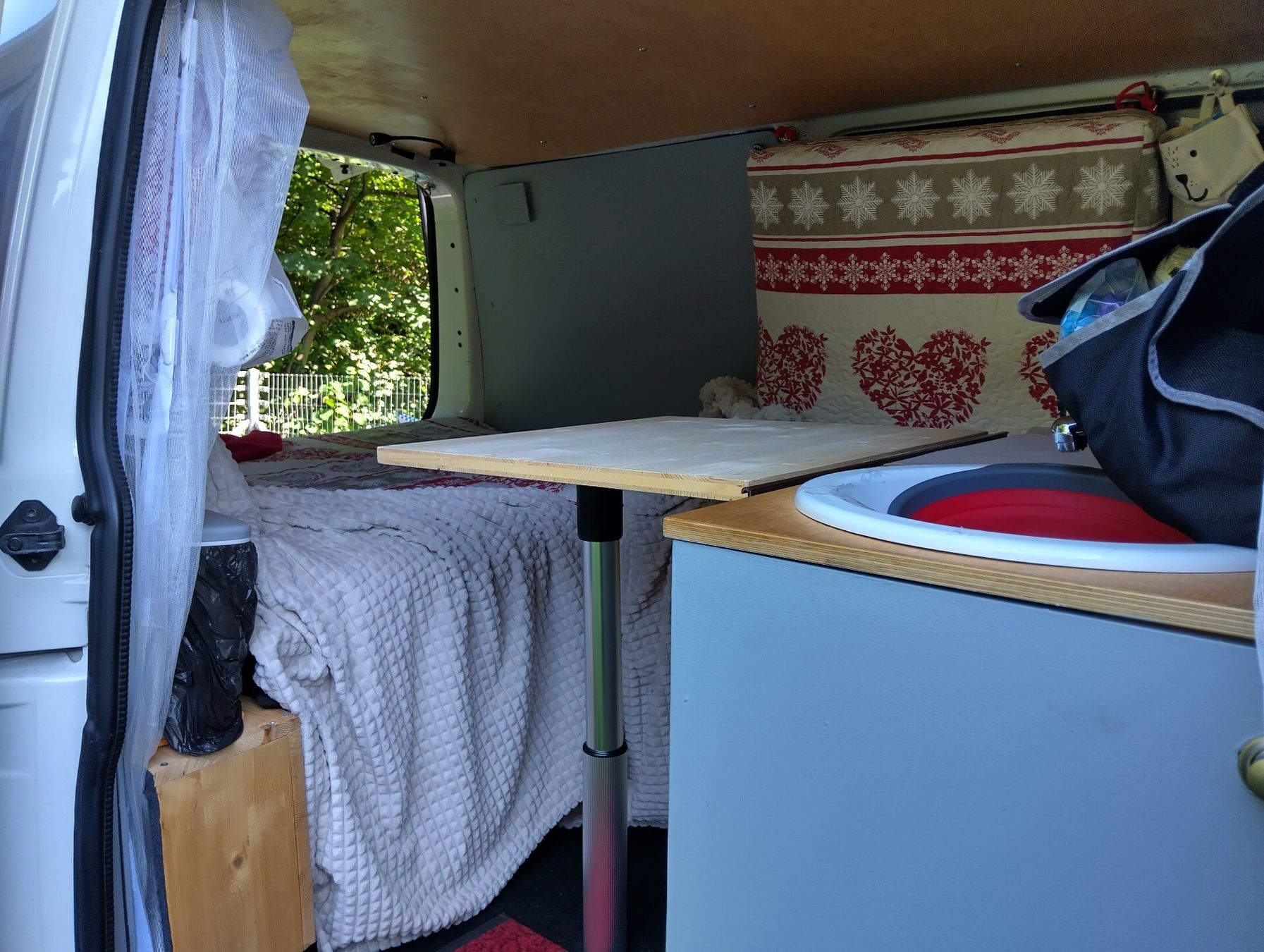 VW Véhicules de camping: VW T6, Camper, 2017, TDI – D'occasion à Igis par lebi 3