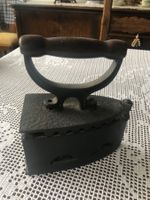 Altes Bügeleisen 18 cm Lang