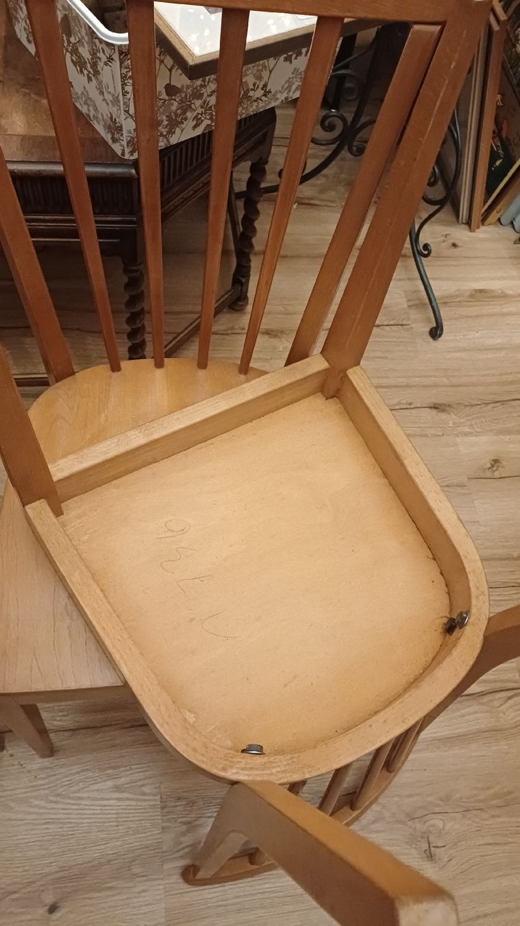 Stühle: 4 Stäbli Stühle 60er Jahre – Gebraucht aus Flawil von Pinkmalibu 5