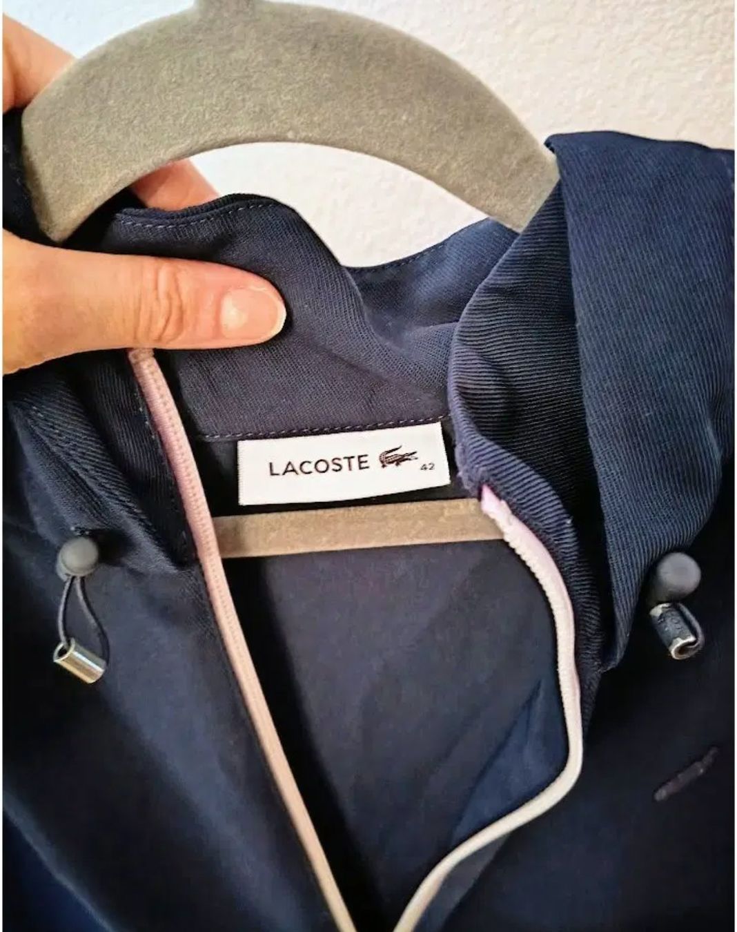 Lacoste Giacche: LACOSTE Women's EU 42 Jacket – Usato da Villars-sur-Ollon venduto da VicJ 3
