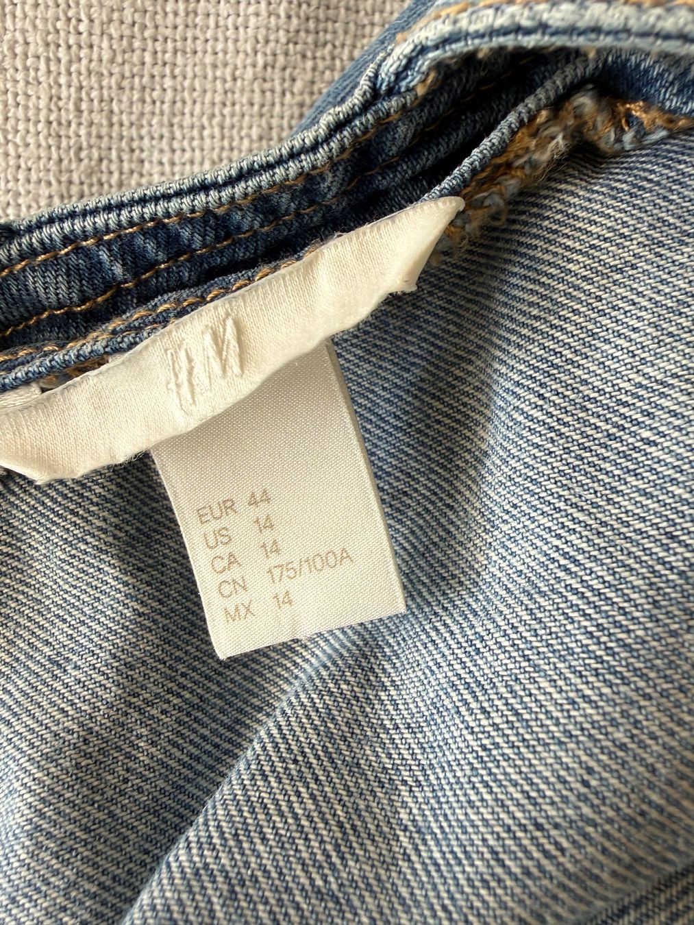Kleider: 2 Jeanskleider neu L – Gebraucht aus Zürich von bluebirdmon 4