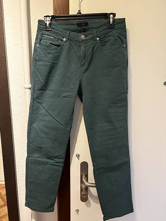 Pantaloni: Pantalon 123 taille 38 – Usato da Veyrier venduto da Nath9279