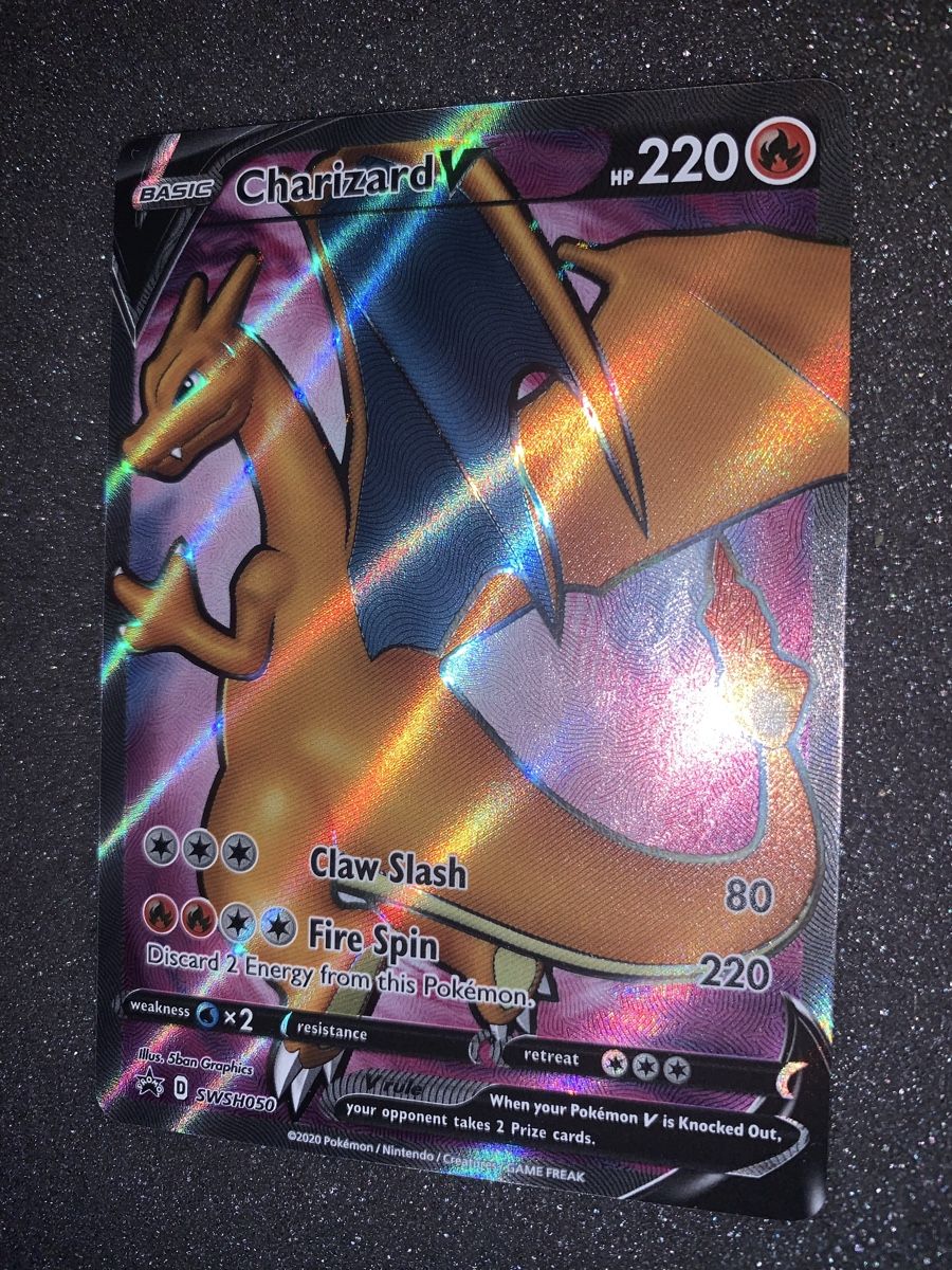 Pokémon Carte collezionabili: Charizard V SWSH050 – Usato da Bironico venduto da ars_z6lb 2