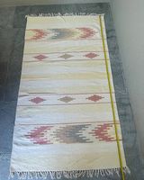 Petit tapis tissé style kilim  env. 110 x 185 cm