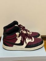Nike Dunks Sneaker Dunkelrot schwarz Gr 41 EUR