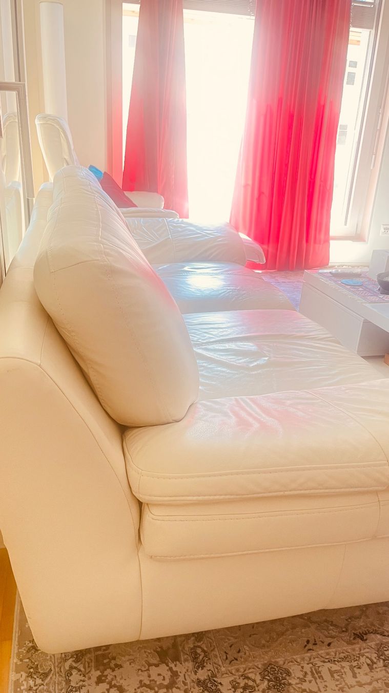 Sofas: Gratis Ledersofa – D'occasion à Davos Platz par Infinity795 1