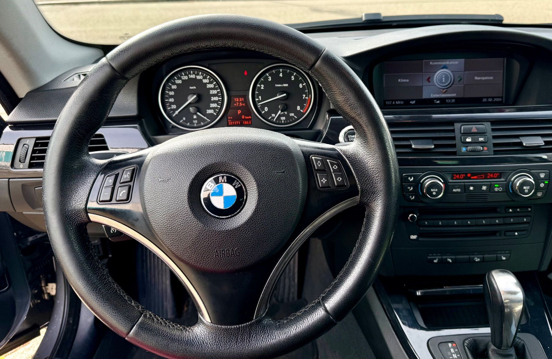 BMW Autos: BMW 335xi e92 – Gebraucht aus Wald ZH von mai_97pf 8