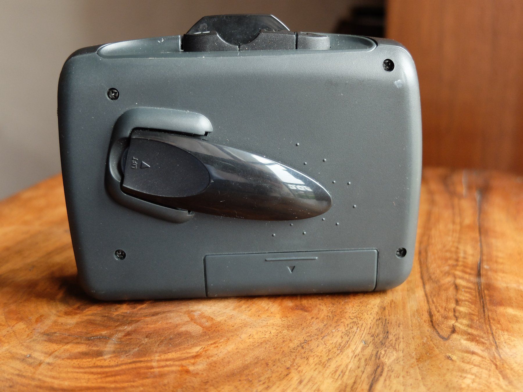 Grundig Lettore multimediale portatile: Walkman GRUNDIG GW-X 20 – Usato da Greppen venduto da Fuerstigor 1