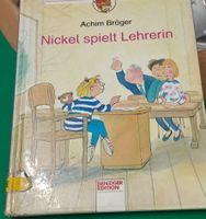 Nickel spielt Lehrerin - Kinderbuch für den Sommer