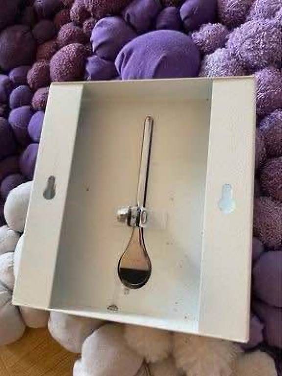 Guardaroba: Garderobe 2 Stück  – Usato da Frauenfeld venduto da Irene.Schuppli 3