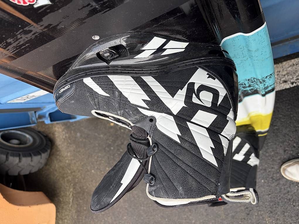 Tavole da surf e di nuoto: Wakeboard OBrien  modèle System avec fixations – Usato da Grand-Lancy venduto da cuitcuit97 3