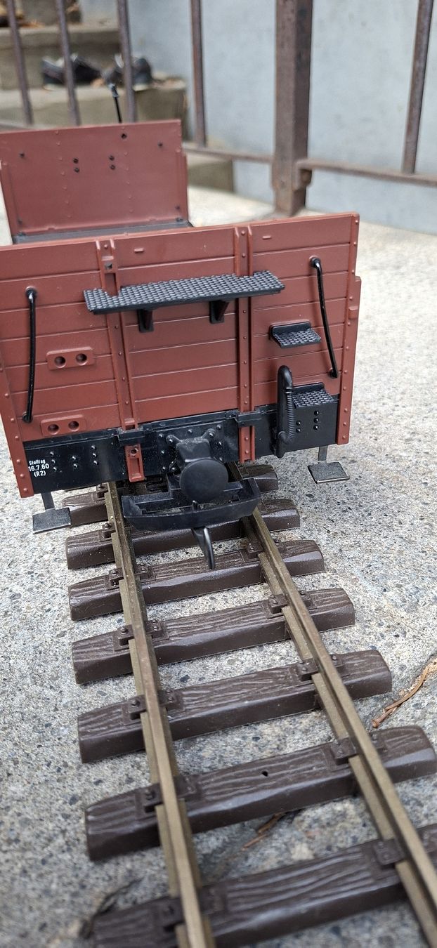 LGB Modelleisenbahnen: LGB Güterwagen – Gebraucht aus Münsingen von wd65 3