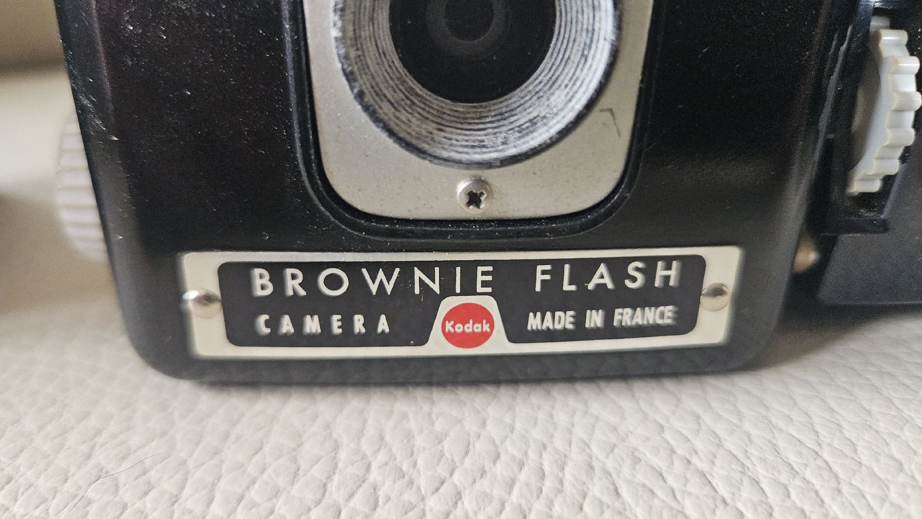 Ancien Appareil Photo Kodak Brownie Avec Flash – Caméra Vintage Argentique Collection