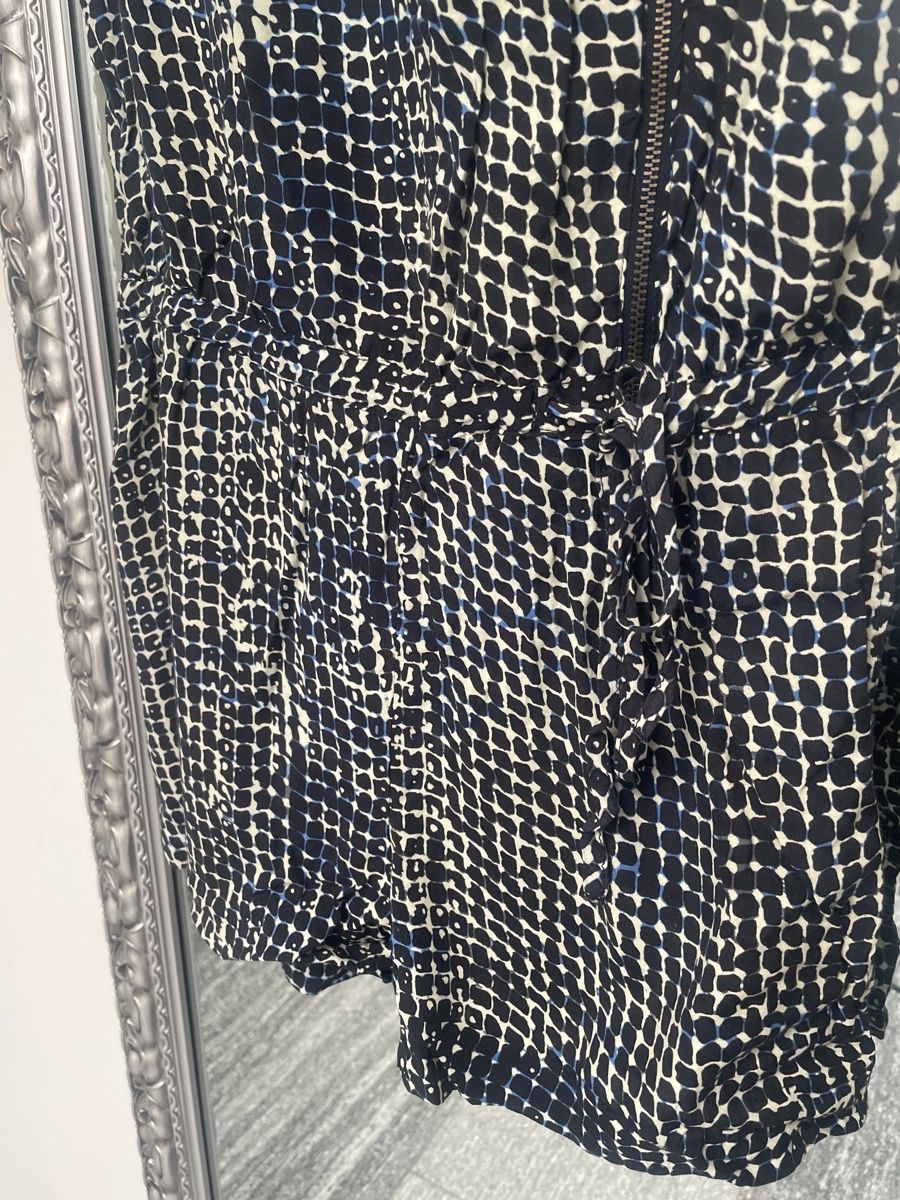 H&M Jumpsuits: H&M summer Playsuit, Size 36, Viscose – Gebraucht aus Sementina von NinaDel 3