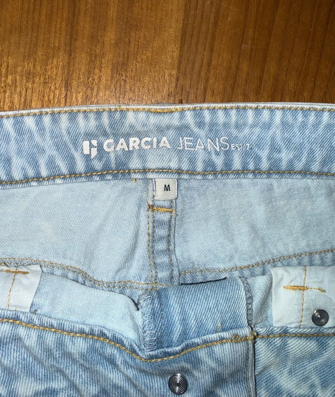 Röcke: HELLBLAUER DENIMROCK – Gebraucht aus Raron von lia_secondhand 2