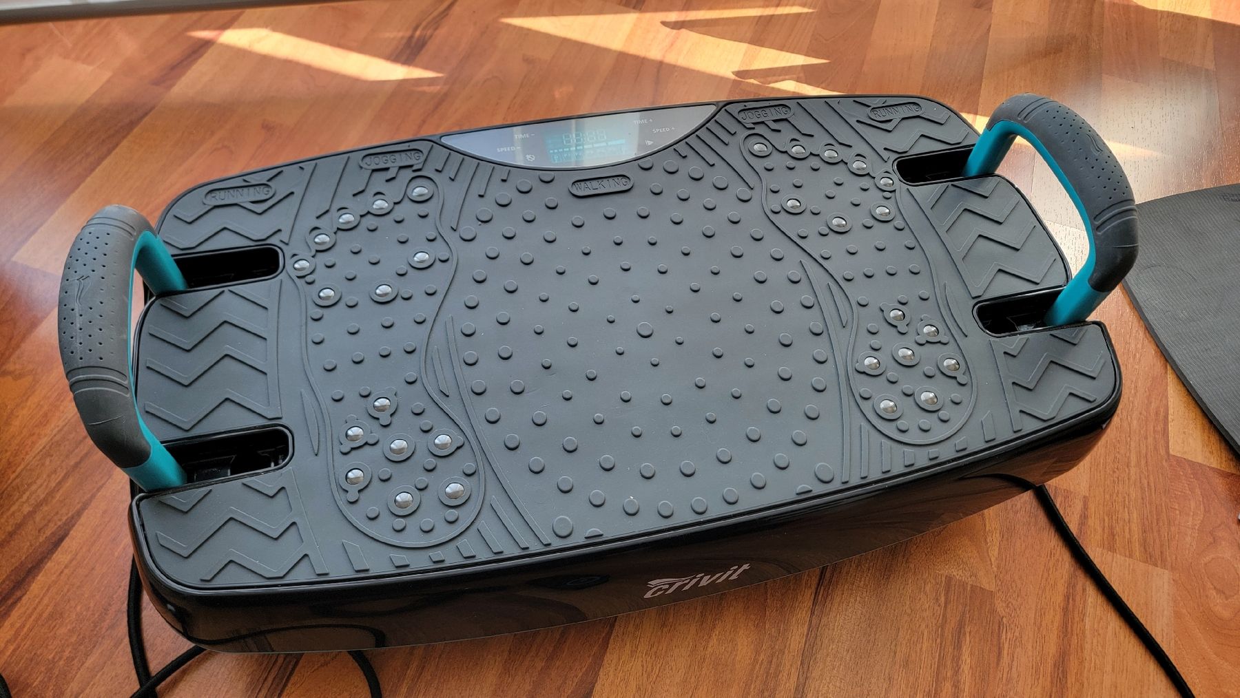 Hometrainer: Vibrationsboard - Wie neu - 2/3 Mal gebraucht – Usato da Wetzikon ZH venduto da Smartphone84 4