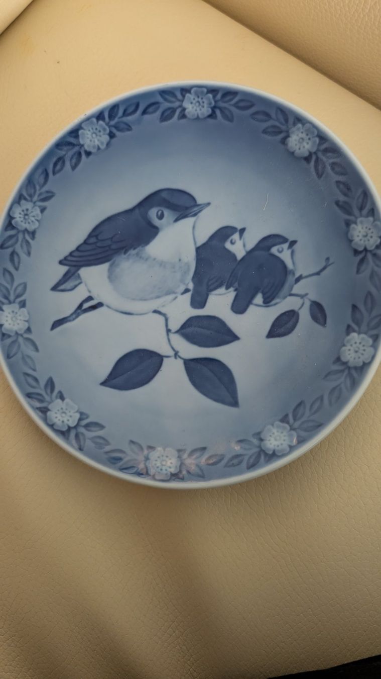Teller: Royal Copenhagen Wandteller 1982, 15 cm – Gebraucht aus Ascona von ArtRomantica