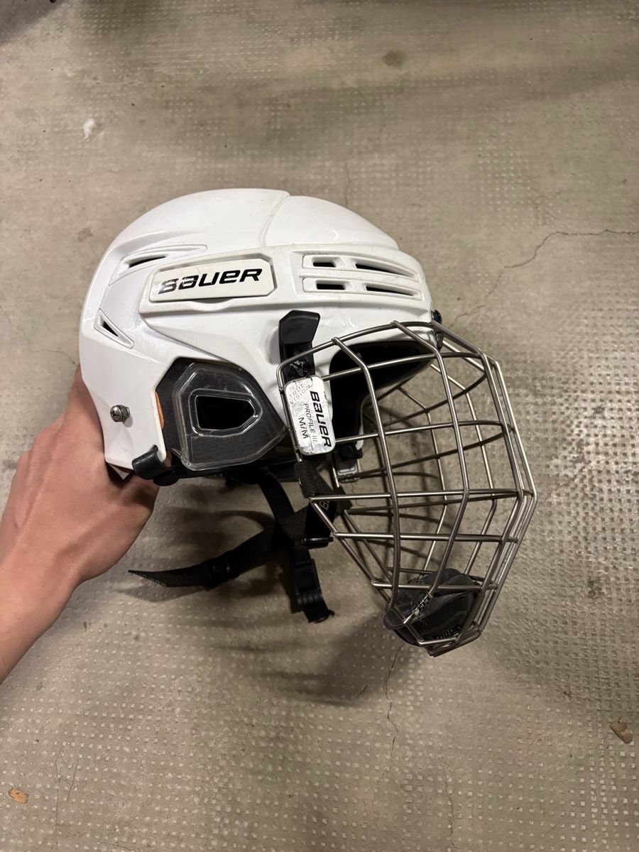 Bauer Caschi: Bauer helmet – Nuovo (secondo la descrizione) da Martigny venduto da reu_t2ln 3