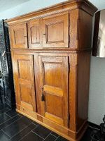 Armoire neuchâteloise ancienne