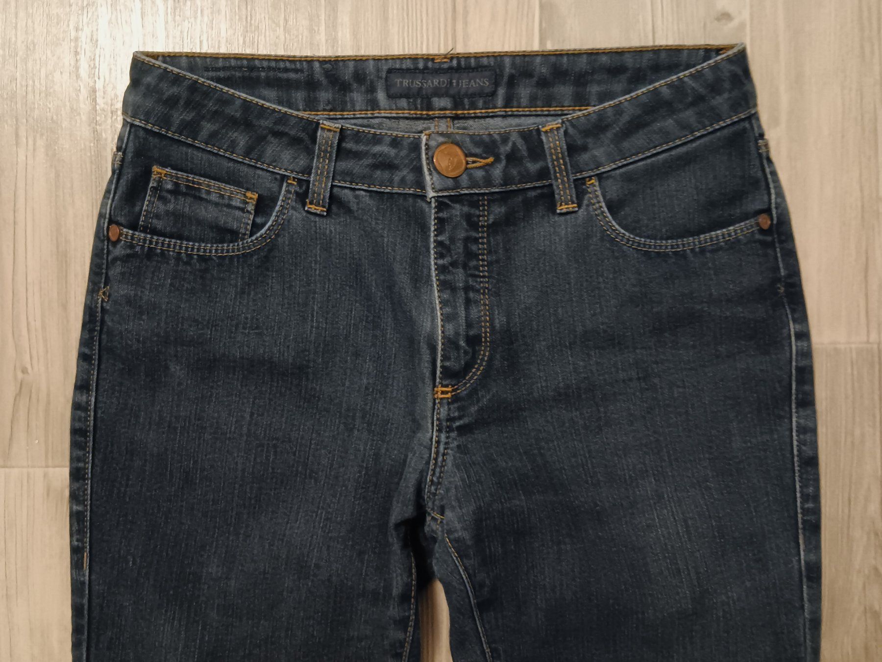 Trussardi Jeans: TRUSSARDI Jeans taille / Grosse W 26 – Gebraucht aus Cossonay-ville von Super-Price-Quality 1