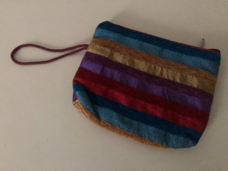 Süsses Necessaire Täschli mit bunten Streifen, Top!