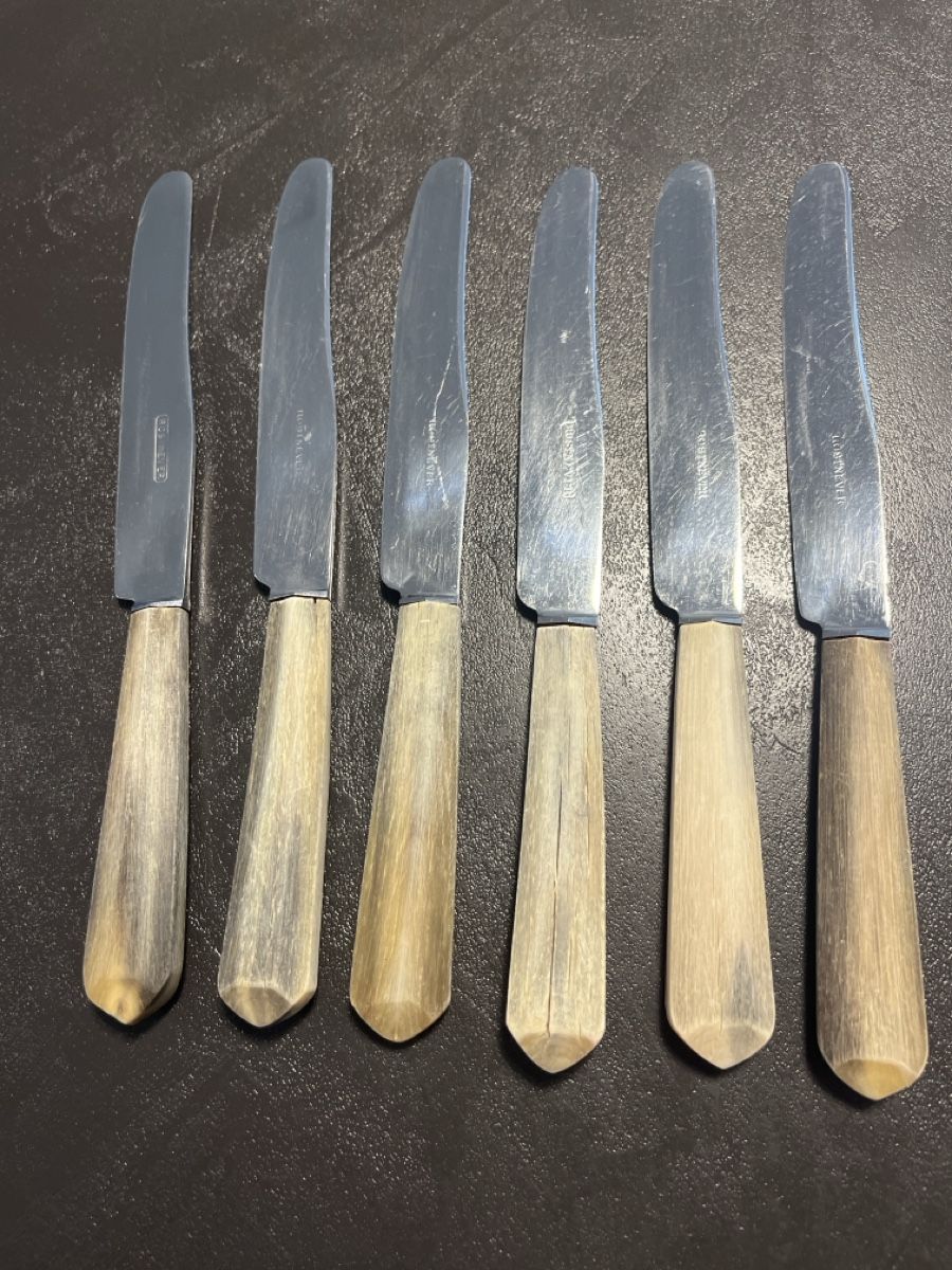 Couverts: Couverts à fromage rostnever – D'occasion à Prangins par Rodard8 2