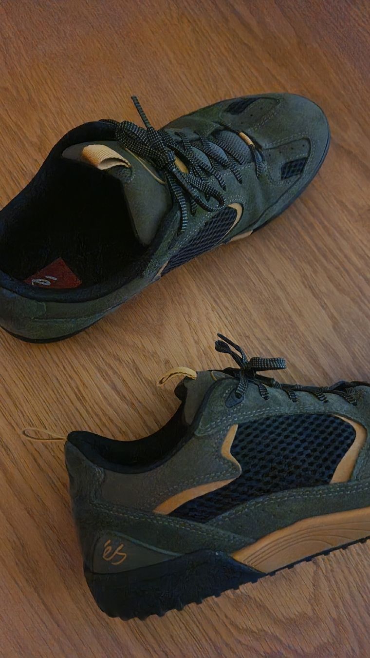 Scarpe da uomo: éS Quattro Skate Schuhe Grösse 45 – Nuovo (secondo la descrizione) da Urtenen-Schönbühl venduto da Saints67 2
