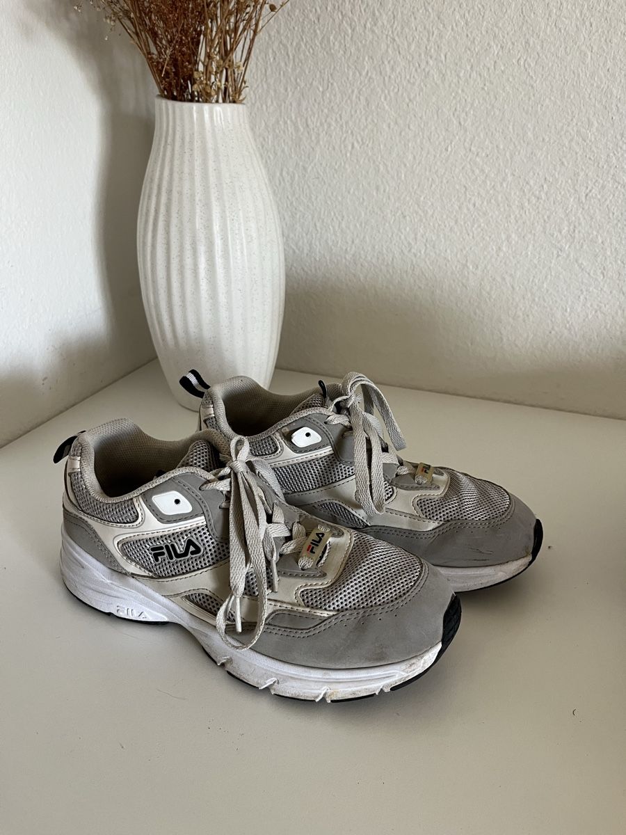 Scarpe da donna: Fila Turnschuhe Gr. 39 – Usato da Bern venduto da lar_p6m2