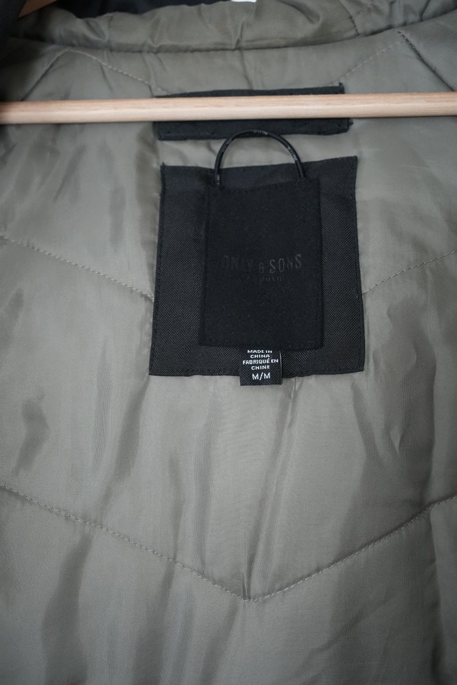 Giacche: Only & Sons Winterjacke Parka Schwarz Gr. M – Usato da Luzern venduto da Kybi92 2