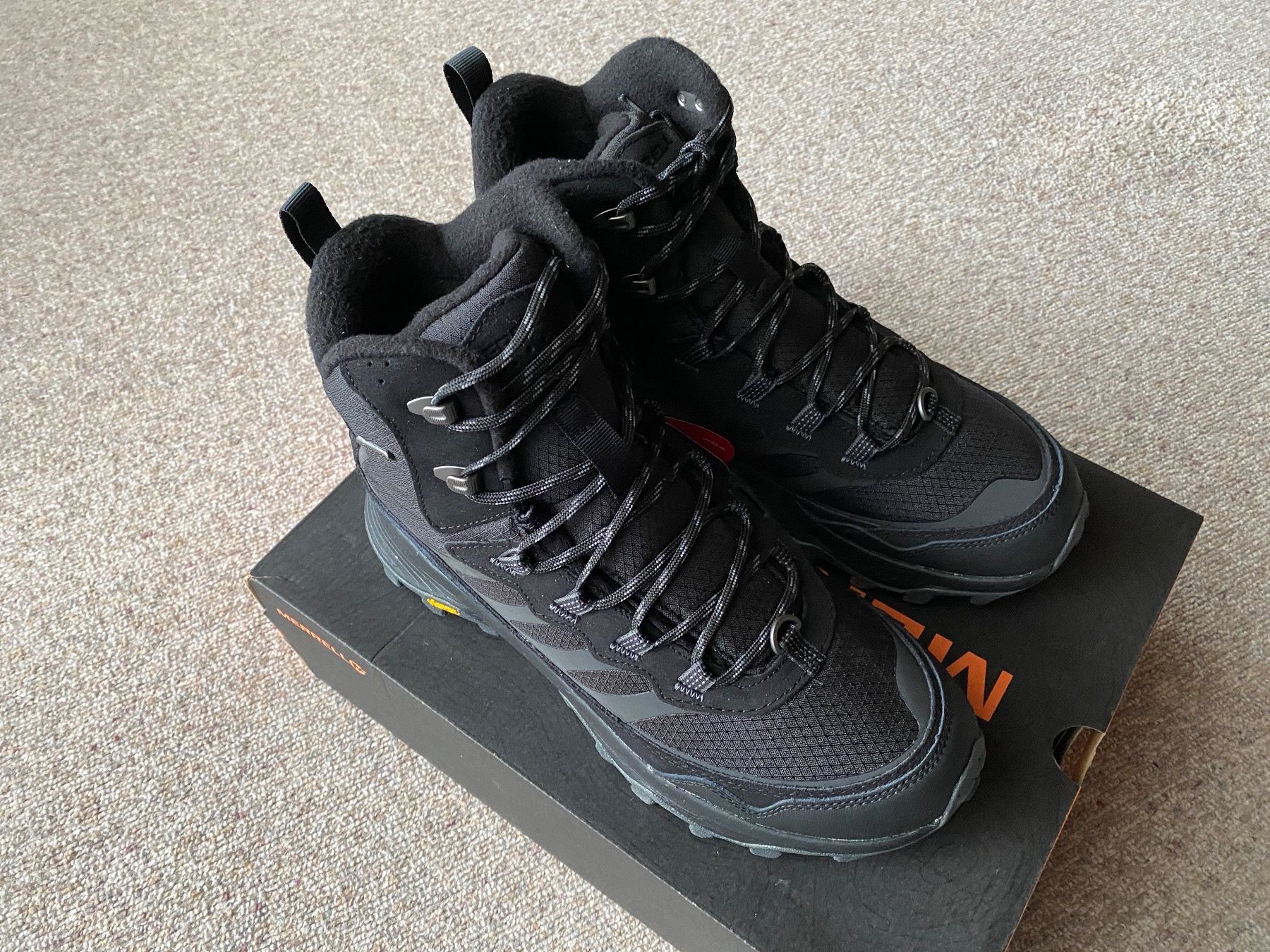 Merrell Scarpe da uomo: Neuer Merrell MOAB SPEED THERMO MID WP, Winterschuhe, Gr. 45 – Nuovo e nell'imballaggio originale da Thun venduto da dane_pao 6