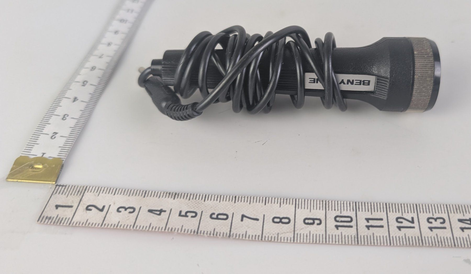 Microfoni: Benytone Mikrofon mit Kabel & Halterung, Vintage, top! – Usato da Zürich venduto da axolottchen 2