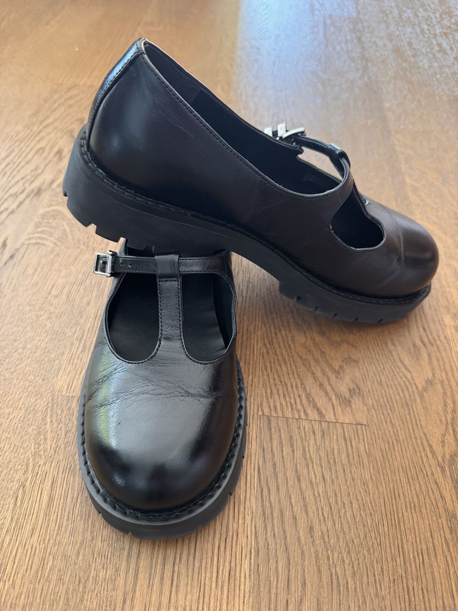 Michael Kors Chaussures femmes: Michael Kors Mary Jane Schuhe schwarz – D'occasion à Uitikon Waldegg par Ni_La_007 2