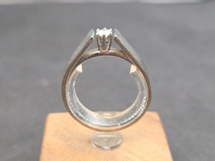 Ringe: Bague – Gebraucht aus La Chaux-de-Fonds von curtitswisswatches 1