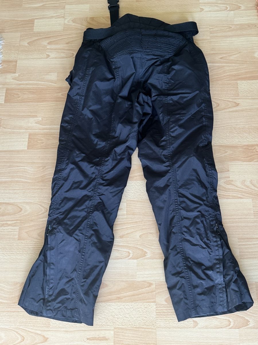 Hosen: ISS Motoradhose, Grösse L, Schwarz – Gebraucht aus Zürich von pilatus777 1