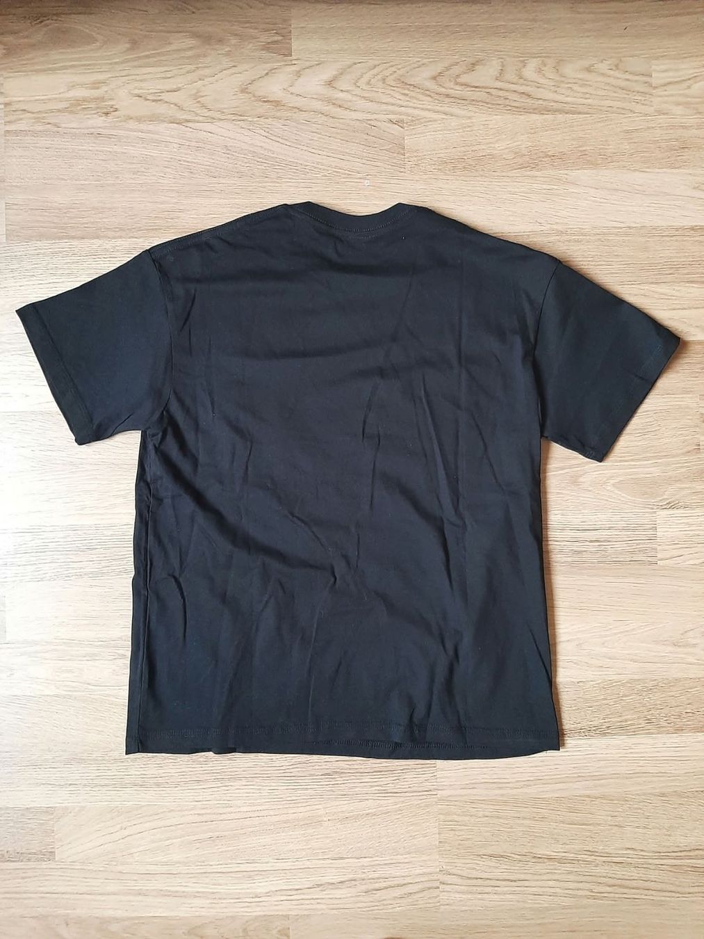 T-Shirts: T-shirt Kneecap – Gebraucht aus Neuchâtel von col_6rbm 1