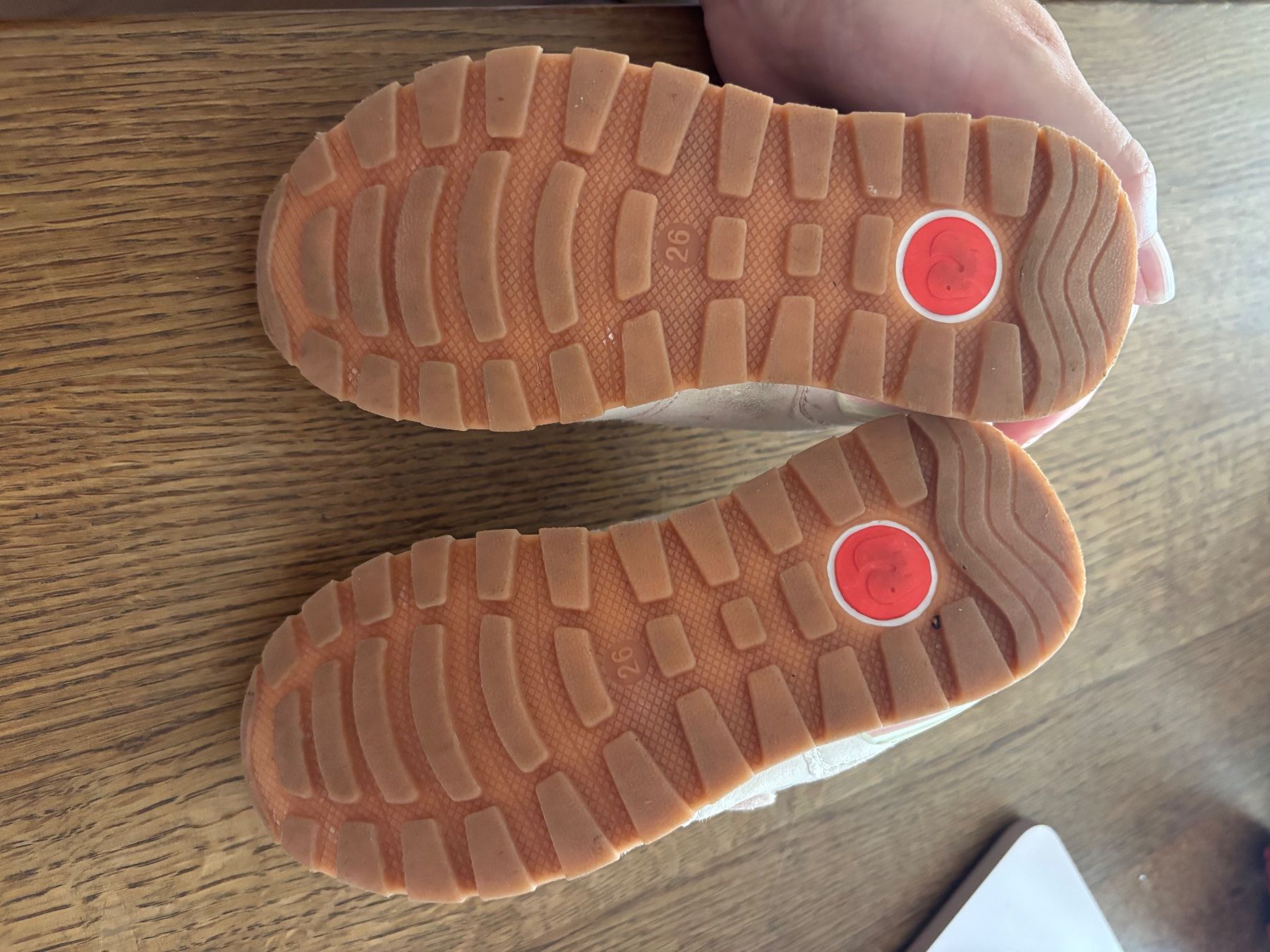 Chaussures filles: elefanten Sneaker – D'occasion à Schänis par Di.Va 2