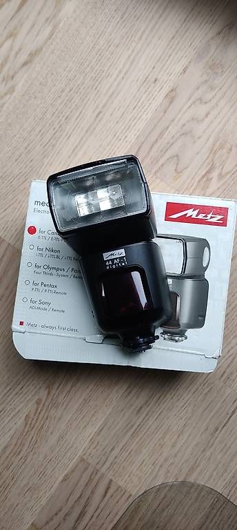 Flash: Flash Metz Mecablitz 44 AF-1 Canon – Usato da Lausanne venduto da arn_7mjw 1