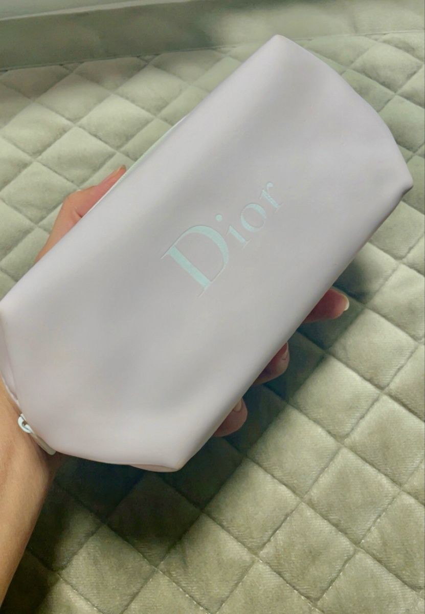 Taschen für Damen: Dior Makeup Tasche – Neu (gemäss Beschreibung) aus Dietikon von Shopping100 1