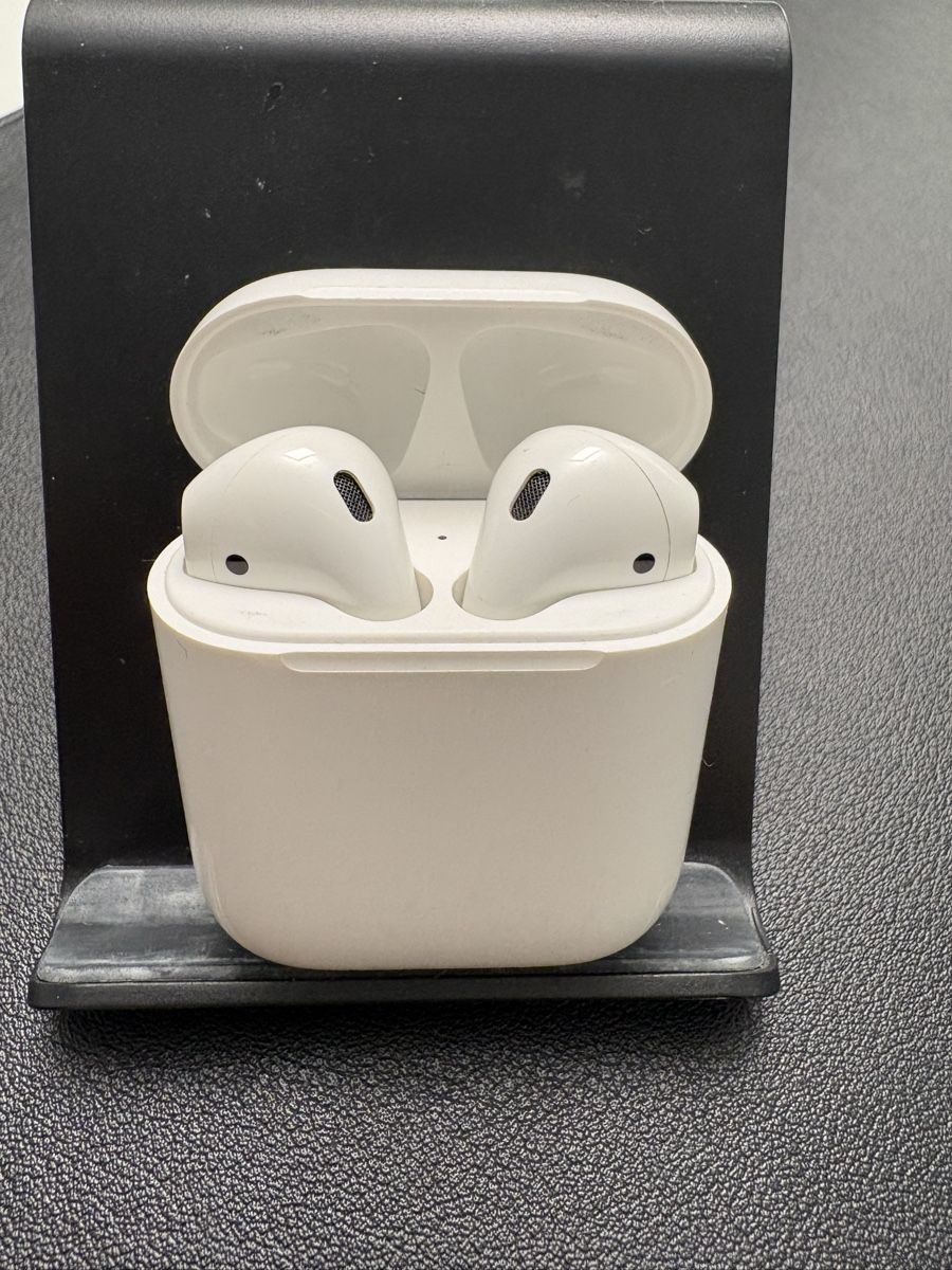 Apple Casques audio: APPLE Airpods Gen. 2 ab Fr. 1.-  – D'occasion à Perlen par S0nG0ku