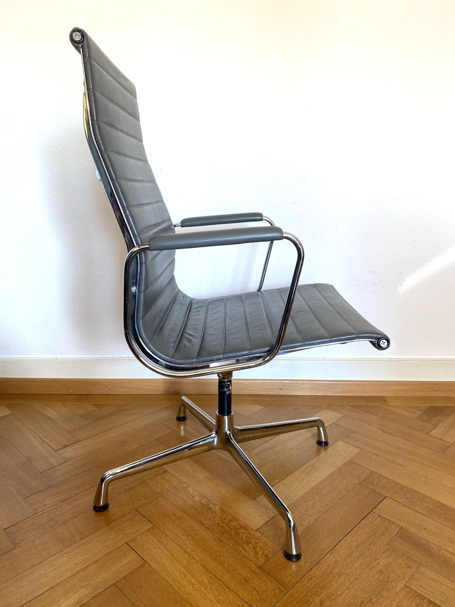 Vitra Sessel: Design Sessel Chair Vitra EA 112 – Gebraucht aus Olten von sportwelt 7